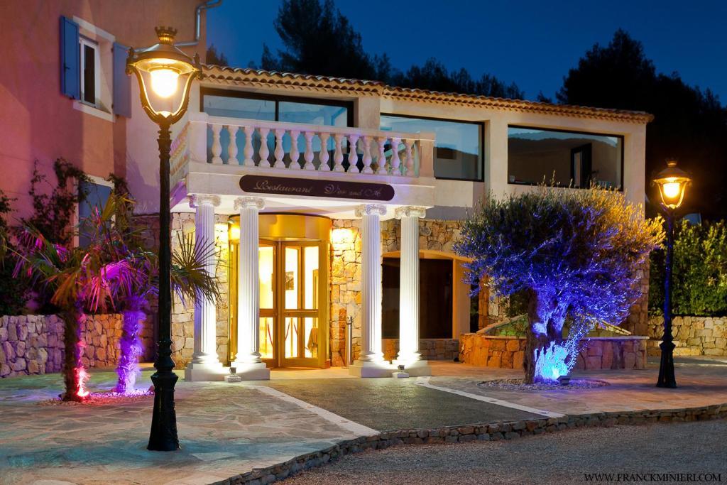 Villa Cyriel Contes  Luaran gambar