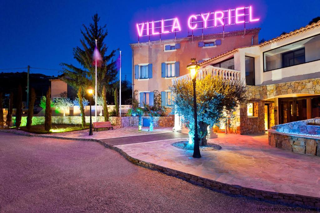 Villa Cyriel Contes  Luaran gambar